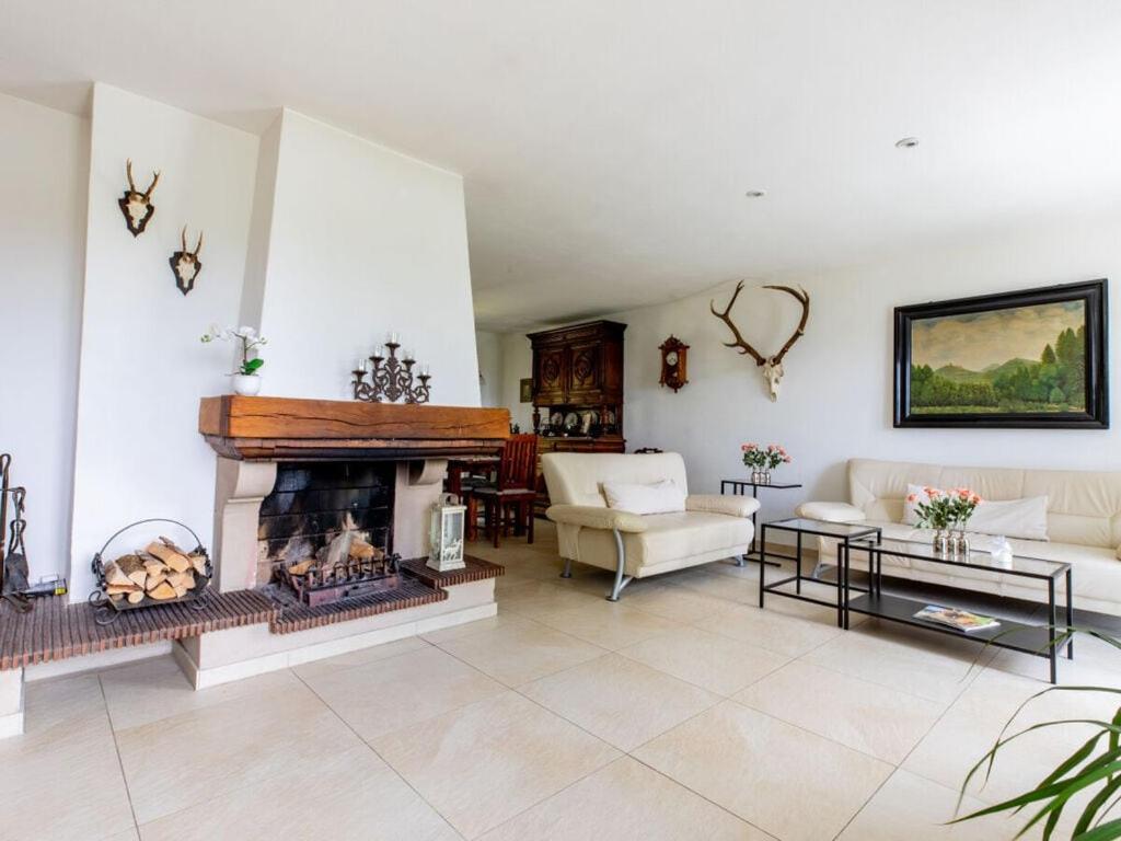 Nice apartment in Leimen photo 1