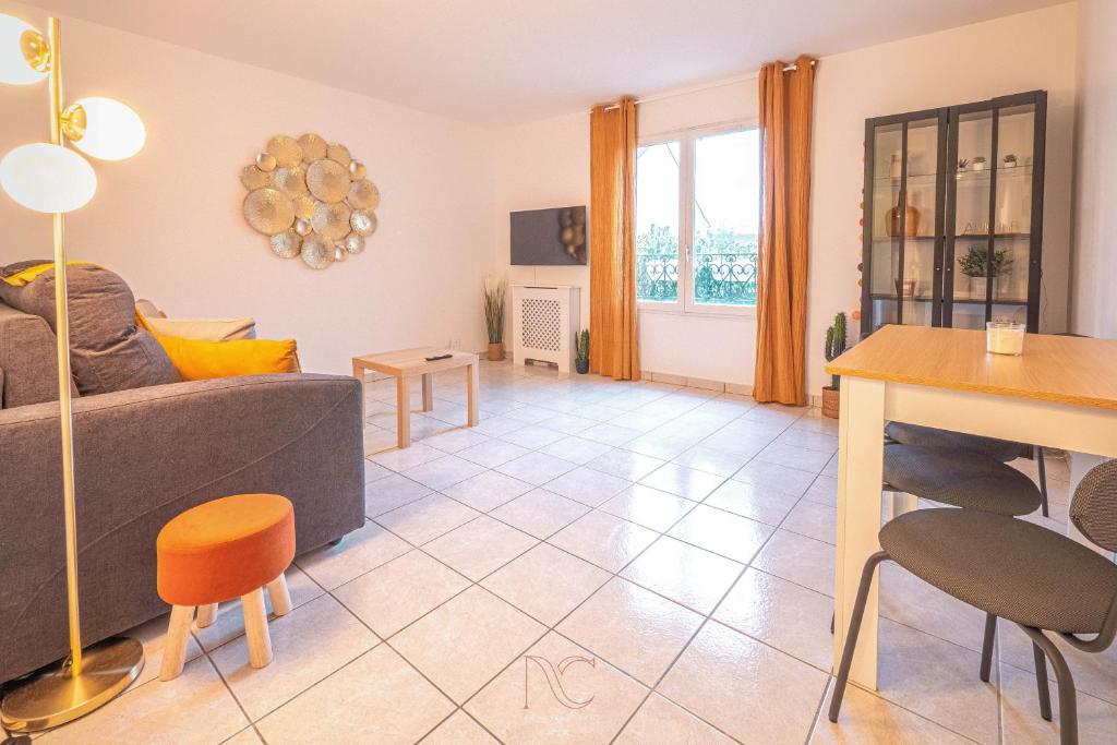 *Disneyland-Paris* 4pers, Parking, Wifi