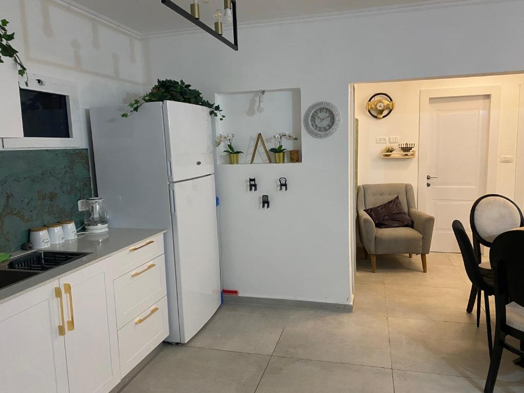 אחוזת מירבר photo 3