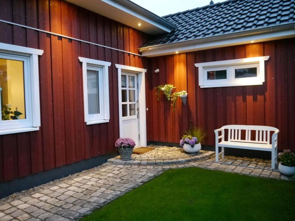 Holiday house house by the lake photo 1