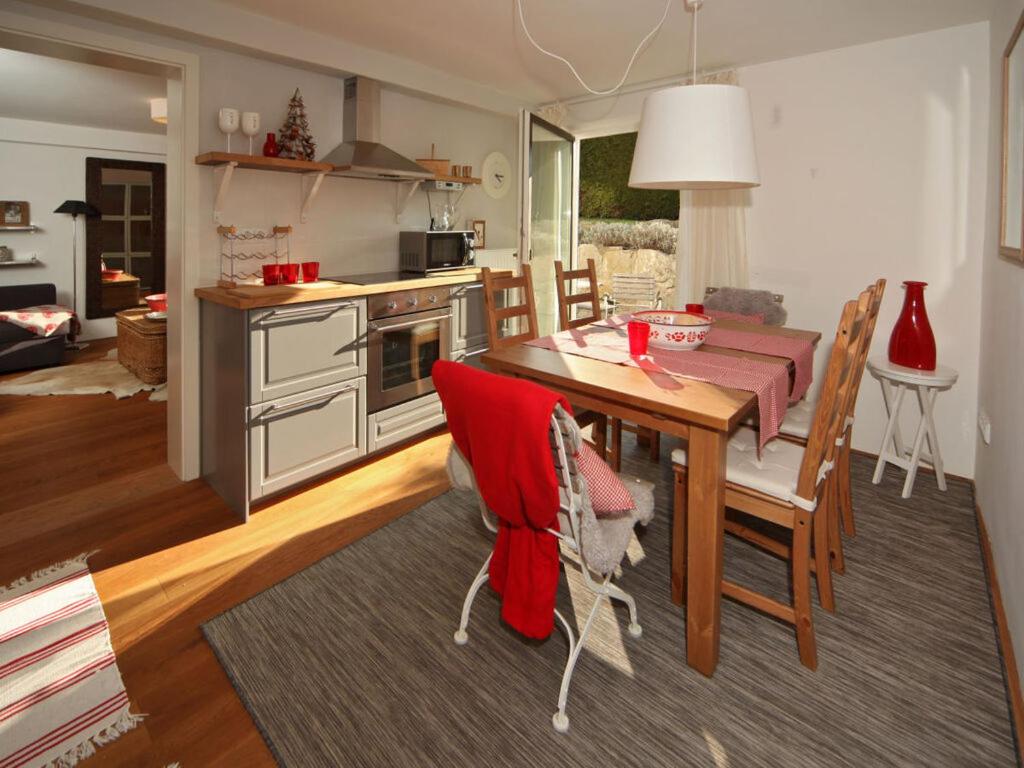 Apartment in Garmisch-Partenkirchen photo 2
