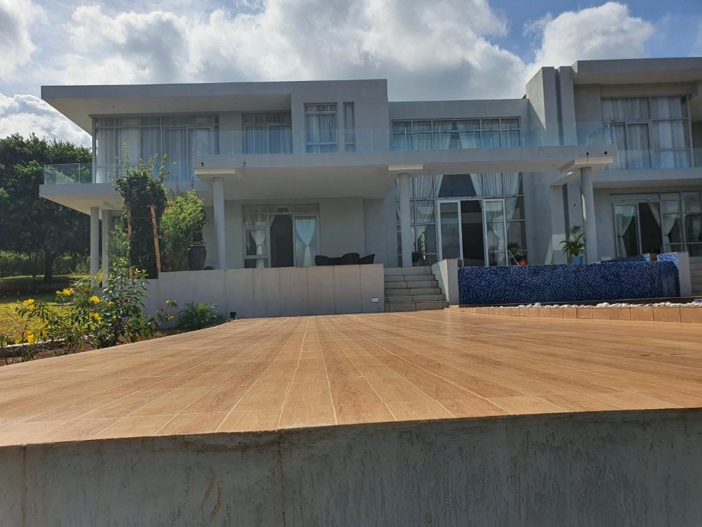 Villa Luiz Danneel, A142 photo 1