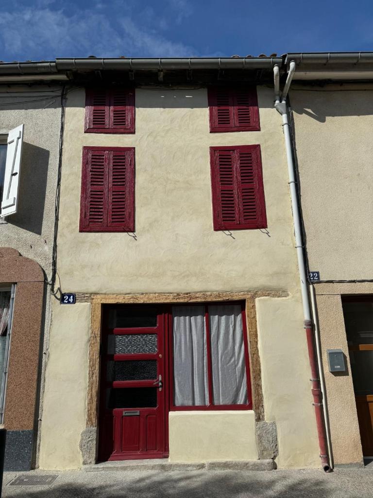 House Number 2 photo 1