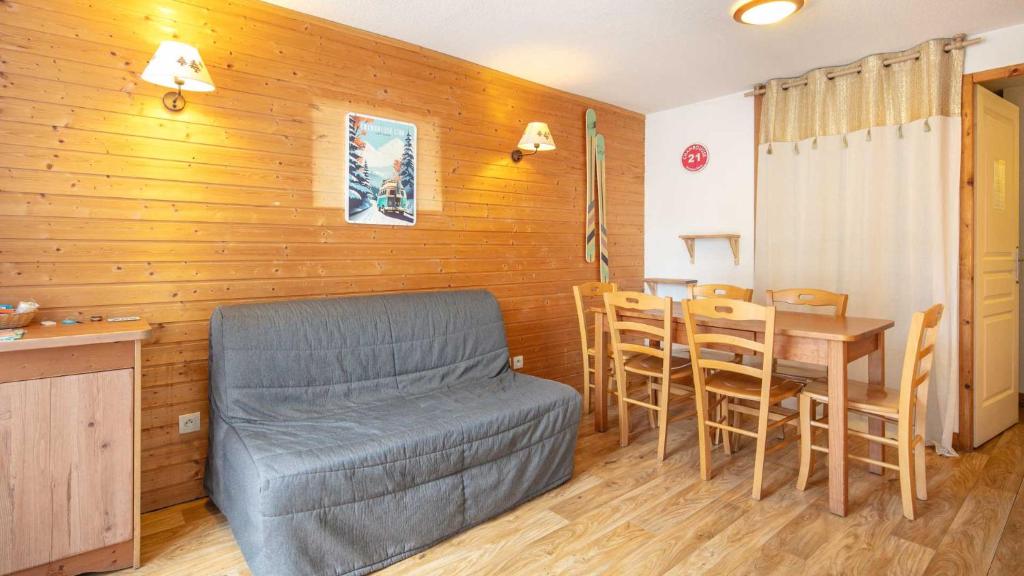 ASTERS -A05- Studio lumineux 4-6 pers photo 1