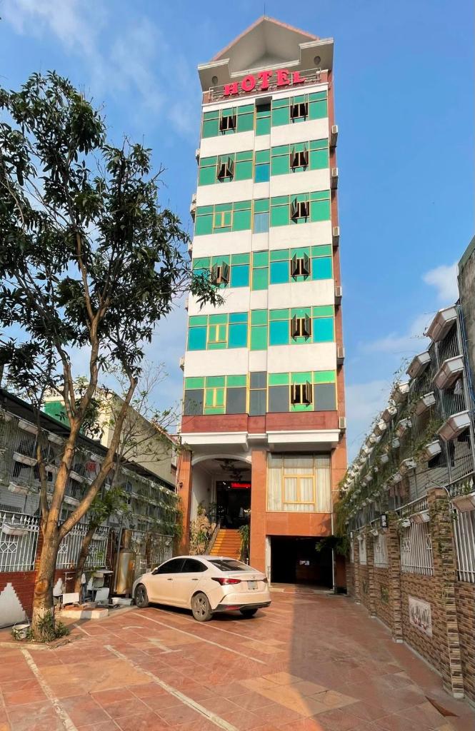 Nhat Tan Hotel