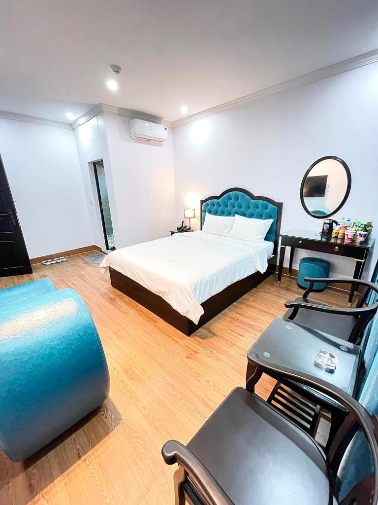 Nhat Tan Hotel