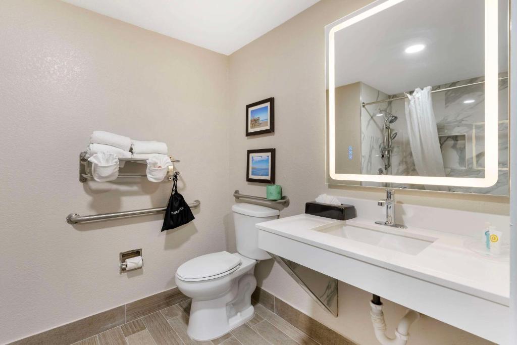 Comfort Suites West Jacksonville photo 4