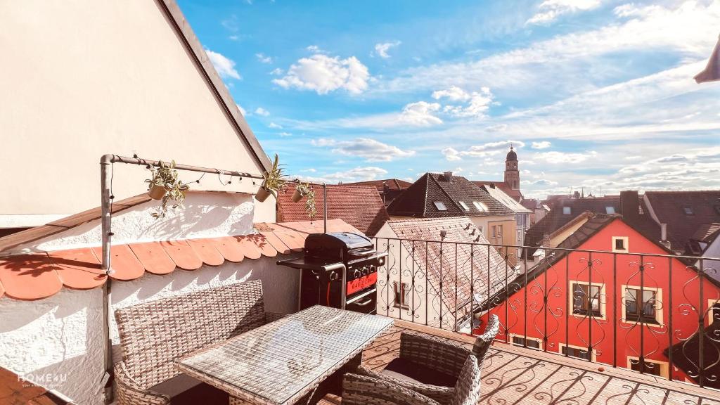 Zentrales Turm-Apt mit Terrasse photo 2