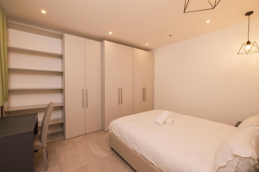Swieqi 3 bedroom apartment 1 photo 4