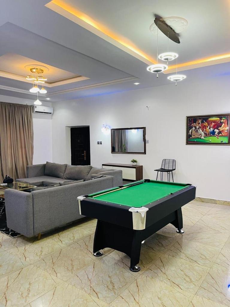 Stylez Apartment photo 1