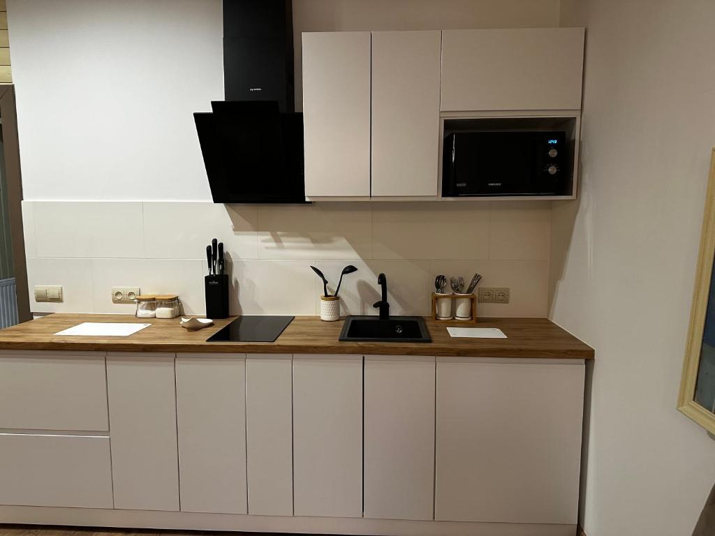 Erney Laz Hotel photo 3