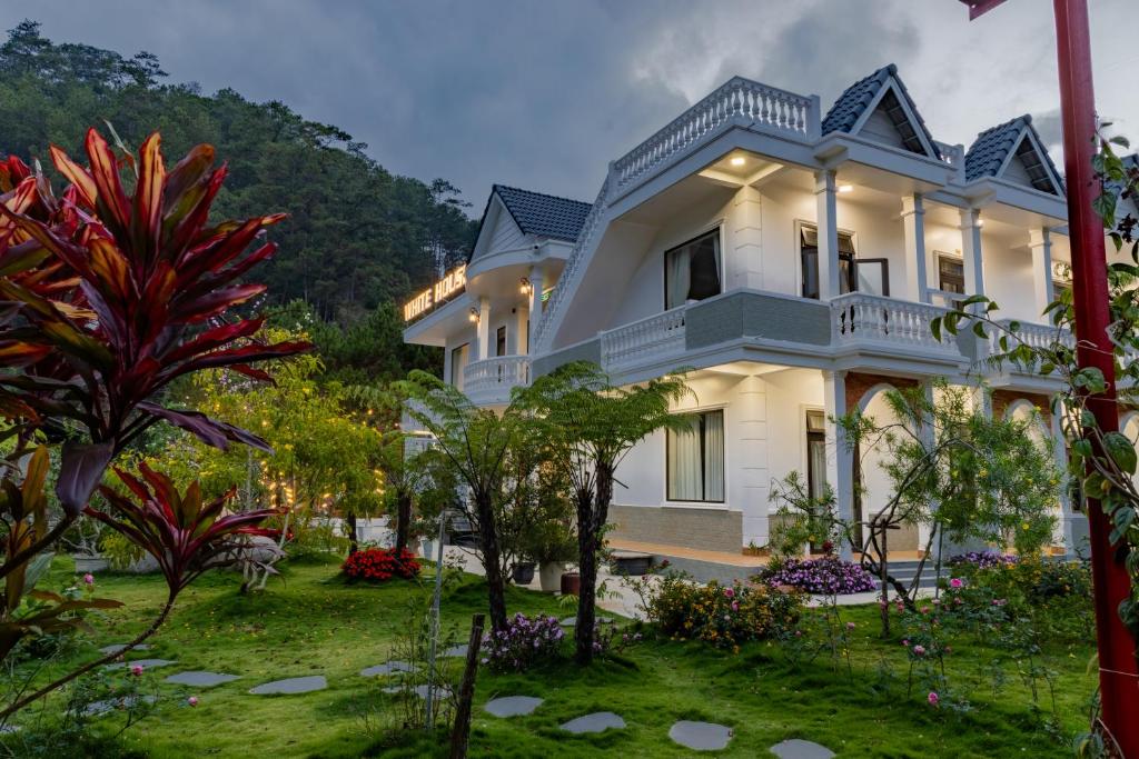 VILLA WHITE HOUSE ĐÀ LẠT