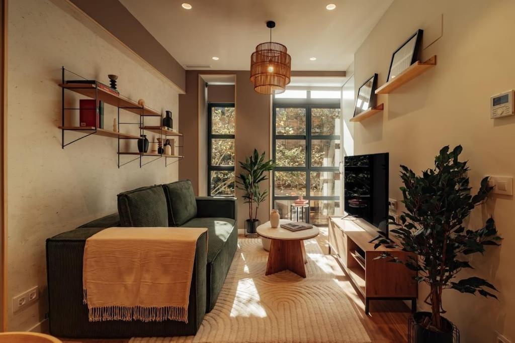 Casa Macaya - 1b apartment in Eixample - Tap to explore photos