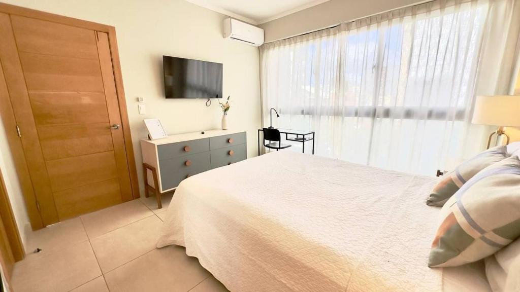 Bello apartamento en Evaristo Morales, 1 BR photo 3