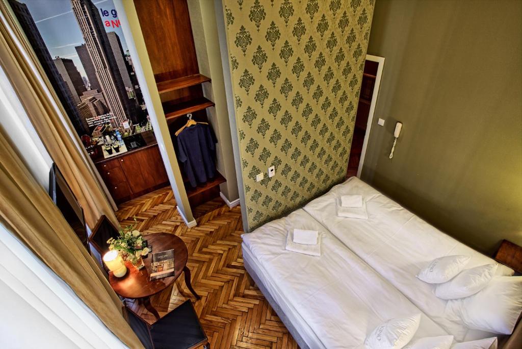 Апартаменты (Апартаменты с двуспальной кроватью), Stare Kino - Cinema Residence