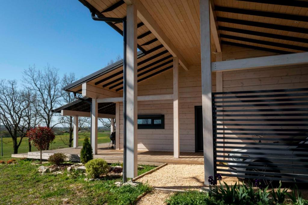 Maison écologique de qualité supérieure photo 1