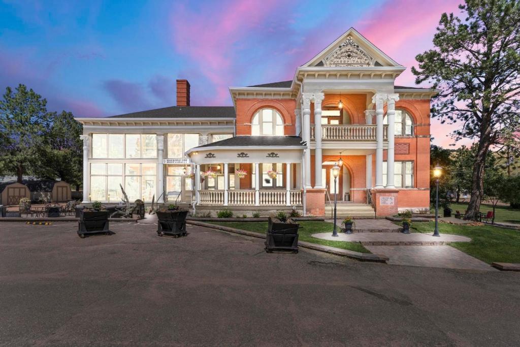 Cripple Creek Hospitality House & Travel Park image