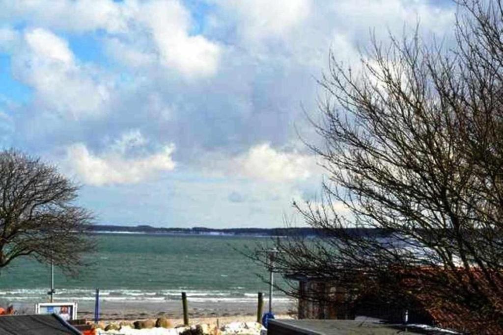 Komfortables Ferienhaus in Eckernförde mit Grill, Garten und Terrasse und Nah am Strand photo 2