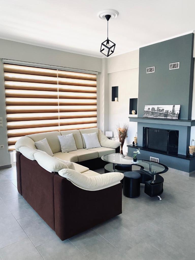 Keskos Luxury Villa photo 1