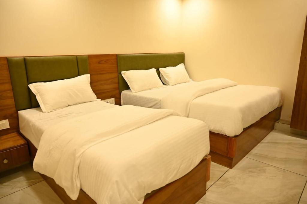 HOTEL NAMAN INN photo 2