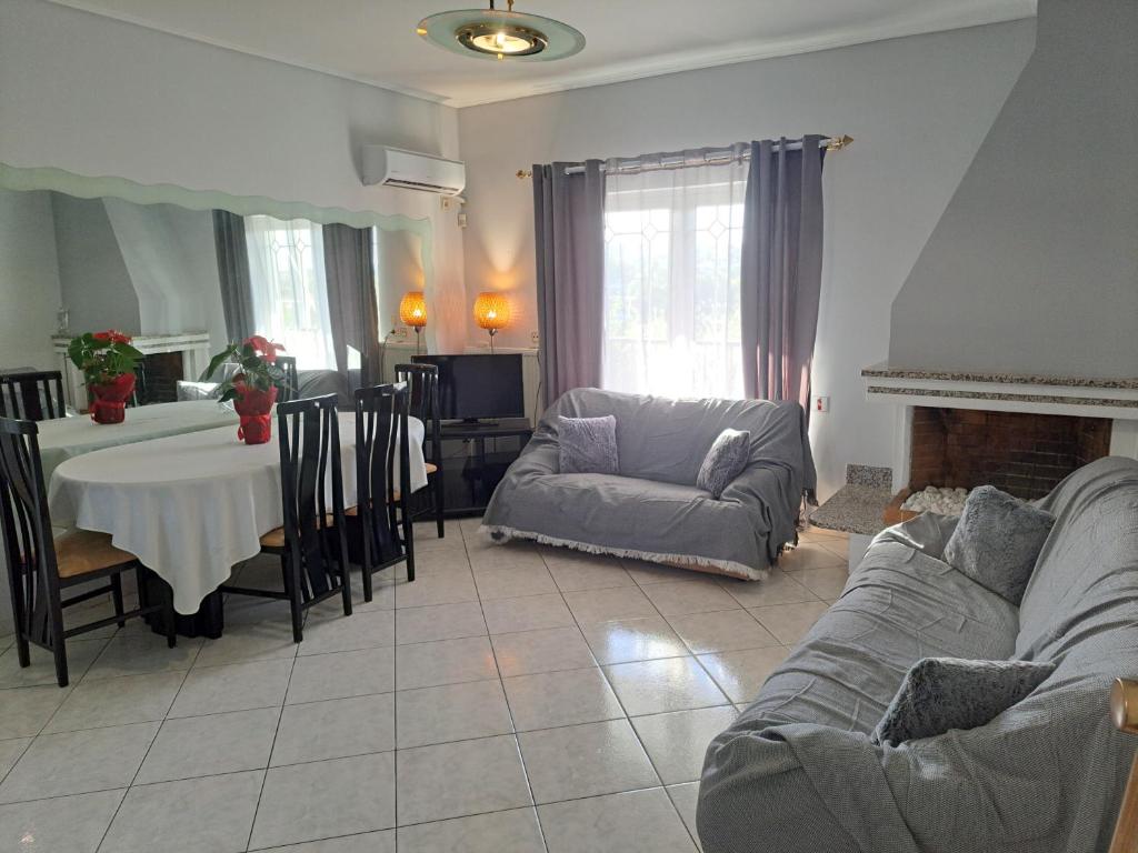 Four seasons apartment photo 3