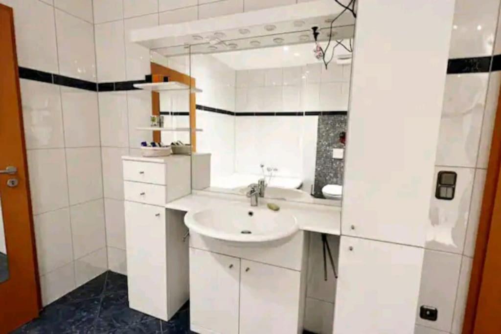 Spacious 100sq m apartment photo 2