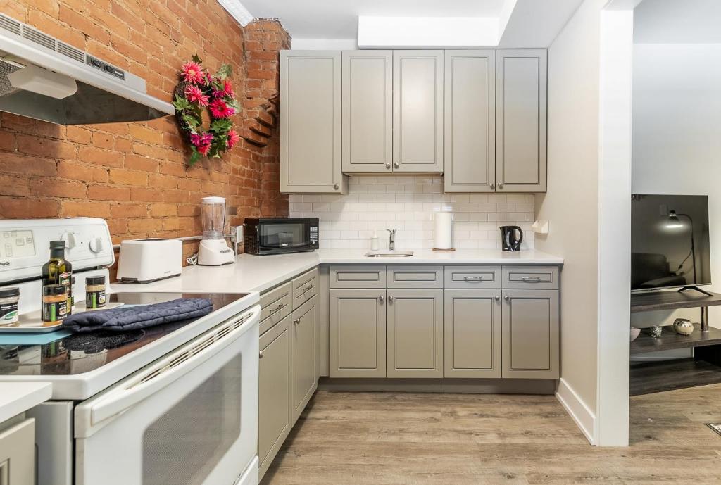 James St Apartment Unit - Sleeps 6 photo 2
