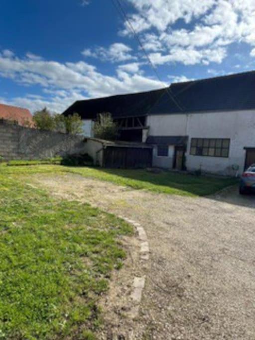 Petite maison cosy en campagne photo 3