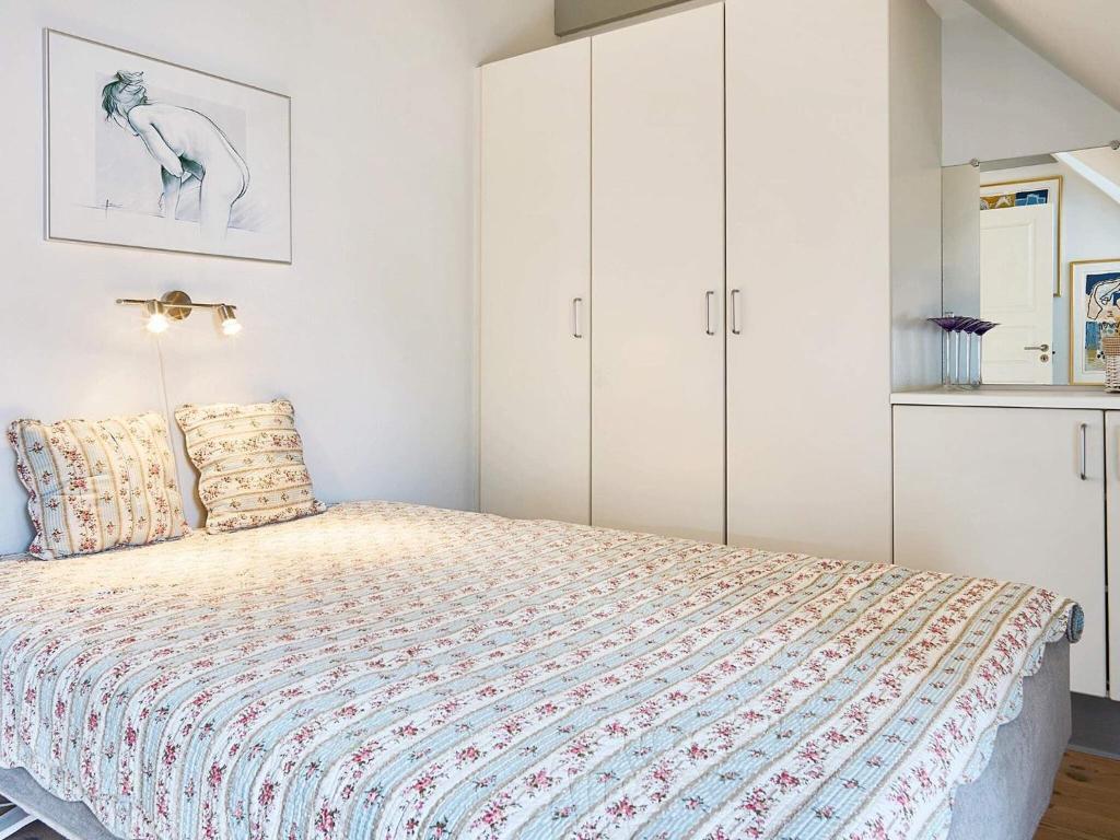 5 person holiday home in Svaneke photo 4