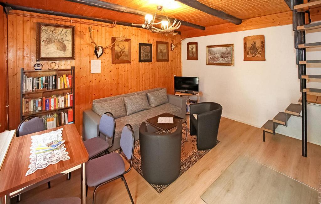 Nice Home In Frstenhagen With Lake View photo 2