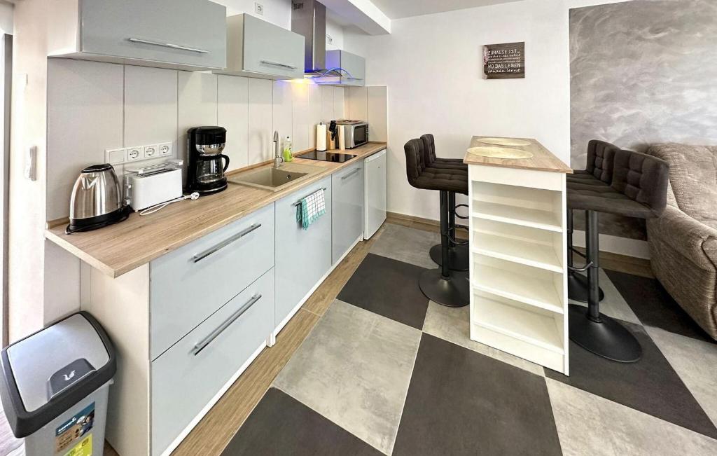 Beautiful Apartment In Klink With Wifi photo 4