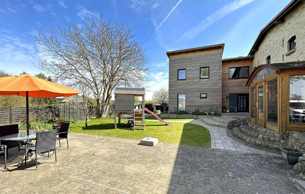 2 Bedroom Nice Apartment In Silz Ot Nossentin photo 1