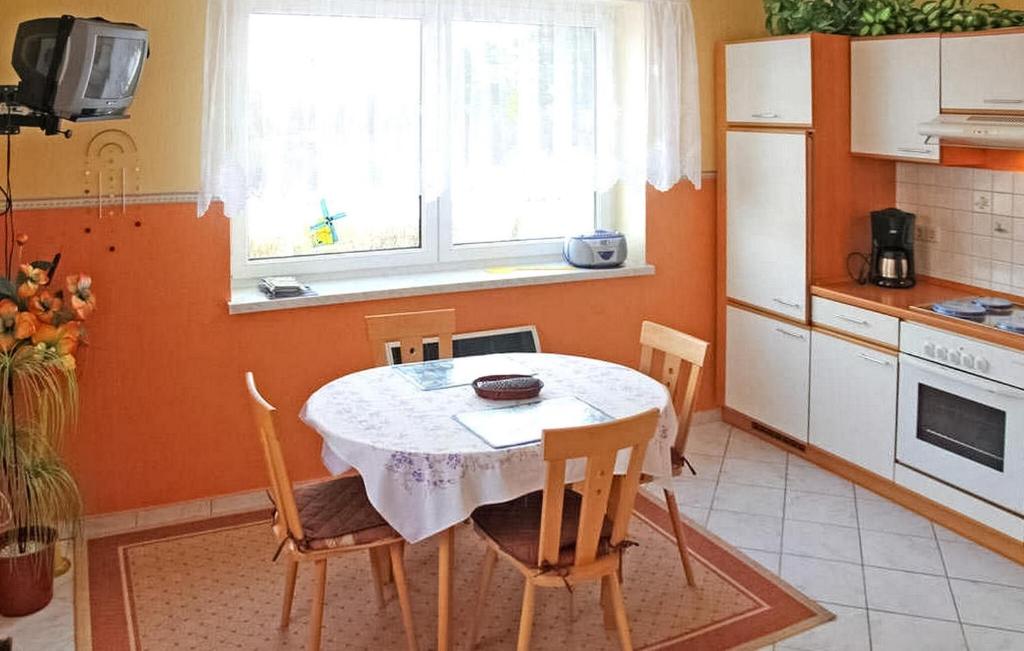 Awesome Home In Carpin With Kitchen photo 4