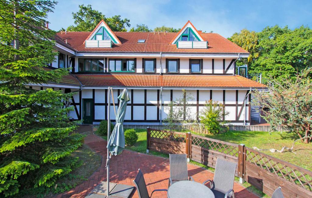 1 Bedroom Nice Apartment In Karlshagen ostseebad