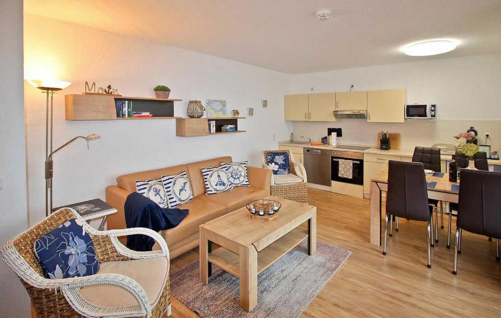 Lovely Apartment In Ueckermnde seebad With Kitchen photo 2