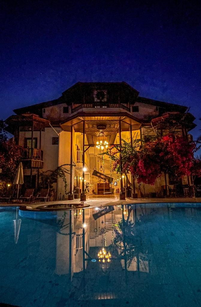Murat Pasha Mansion photo 1