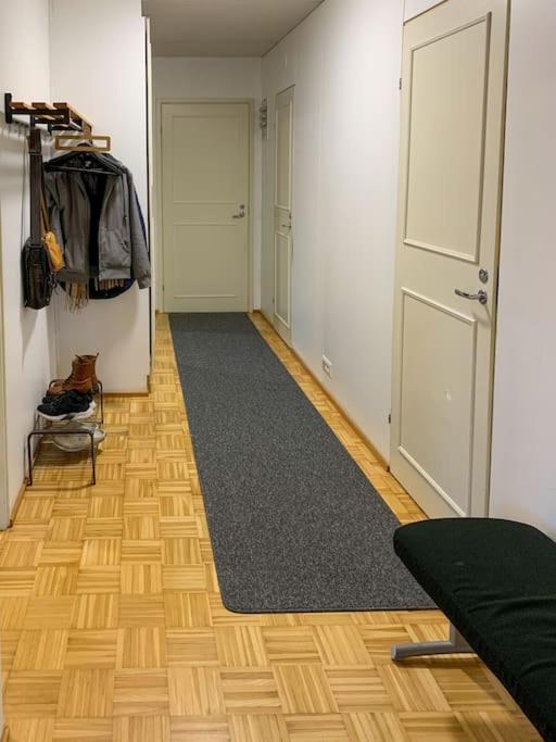Tilava 2BR-huoneisto Saunalla photo 3