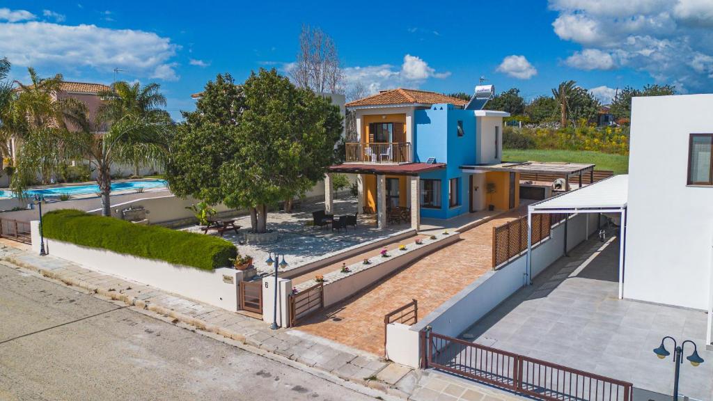 Villa Joan photo 3