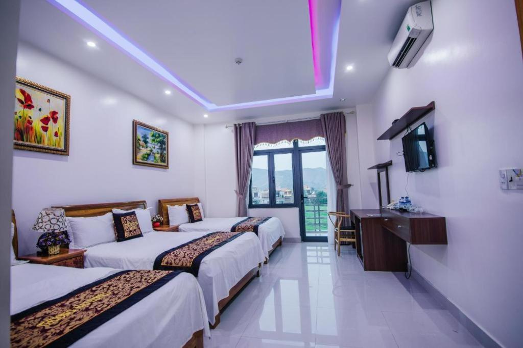 Phong Nha Jasmine Hostel & Roof Top Bar