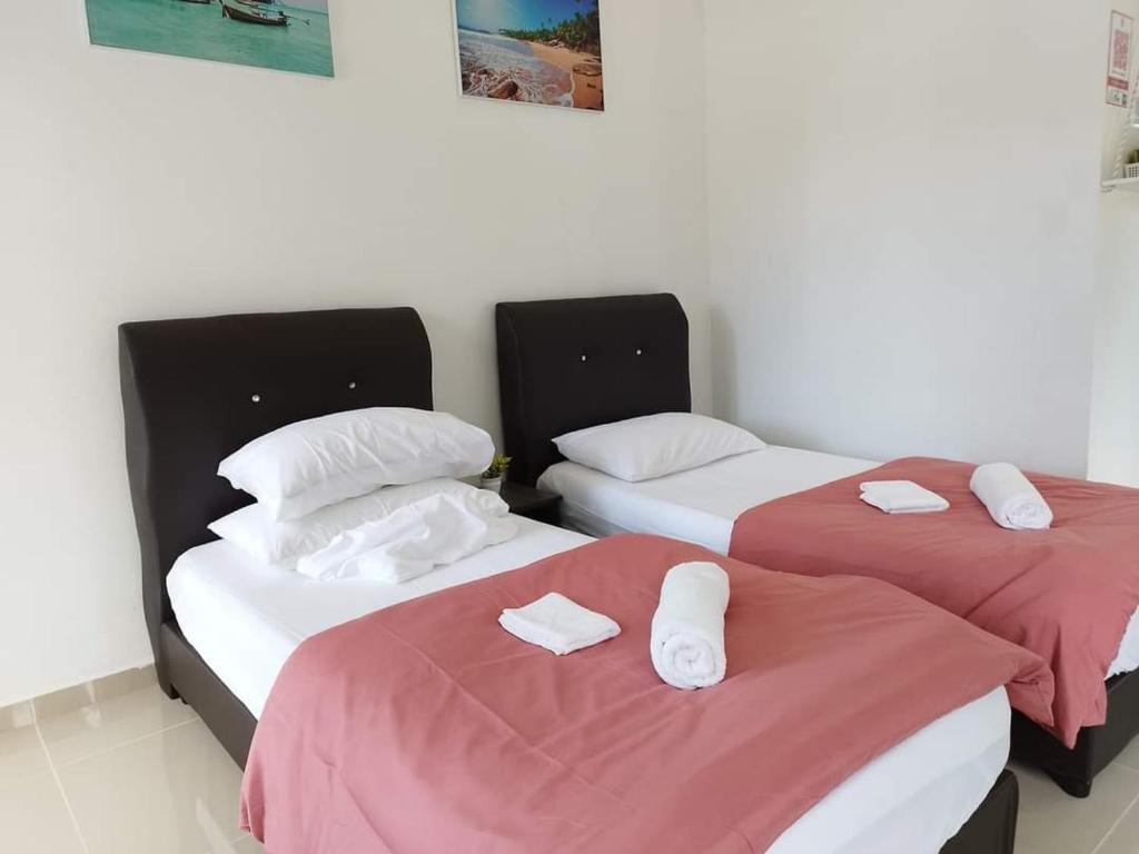 D'LaMar Homestay photo 3