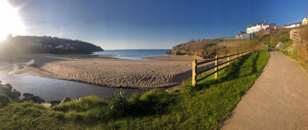 Golwgfor (Sea View) by Aberporth Beach Holidays photo 3