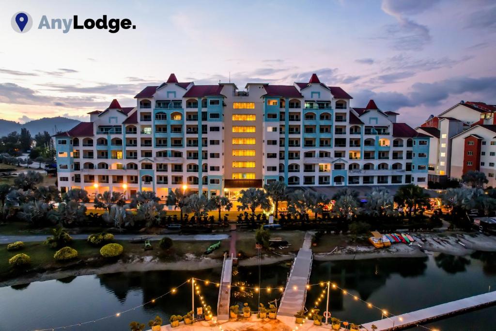 AnyLodge Waterfront Marina Island Pangkor photo 2