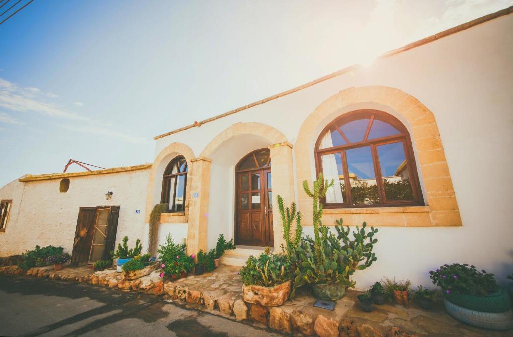 ROZAGI AUTHENTIC Guest House Self catering photo 1