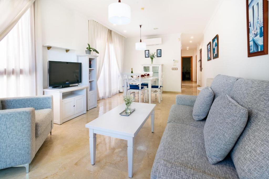 Apartamentos Albir Confort - Avenida 1 dorm photo 2