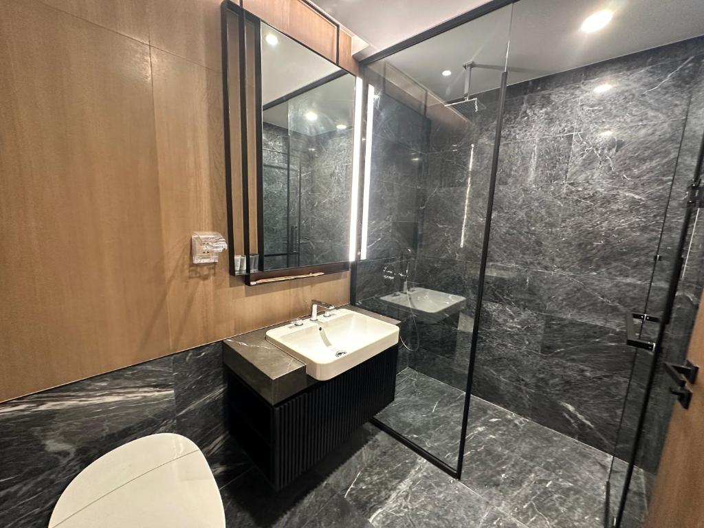 Elegant 2BR apt in Lumiere Riverside Thao Dien