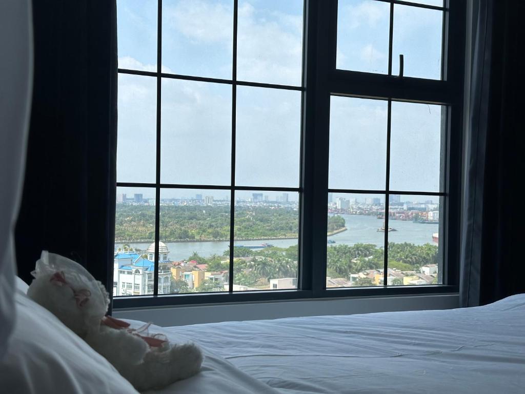 Elegant 2BR apt in Lumiere Riverside Thao Dien