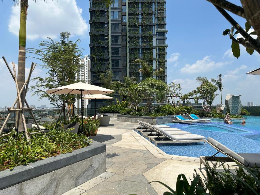 Elegant 2BR apt in Lumiere Riverside Thao Dien