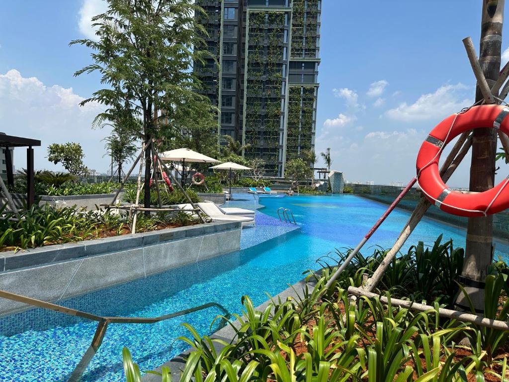 Elegant 2BR apt in Lumiere Riverside Thao Dien