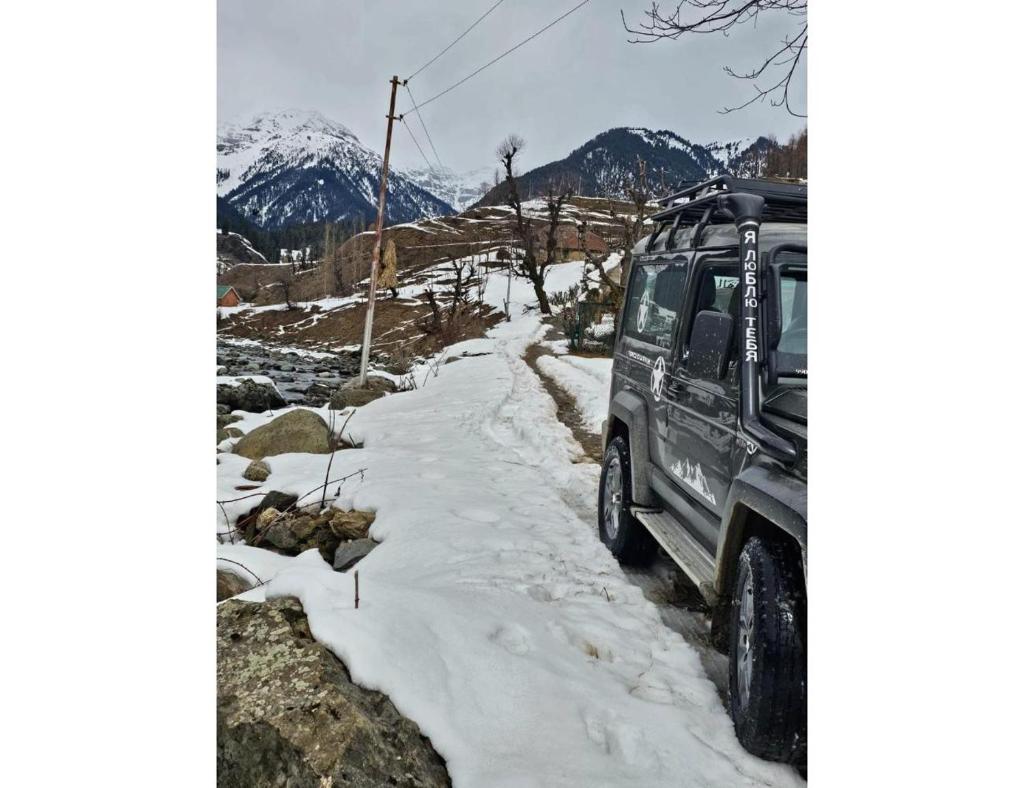 River Front Guest House Aru Pahalgam photo 4