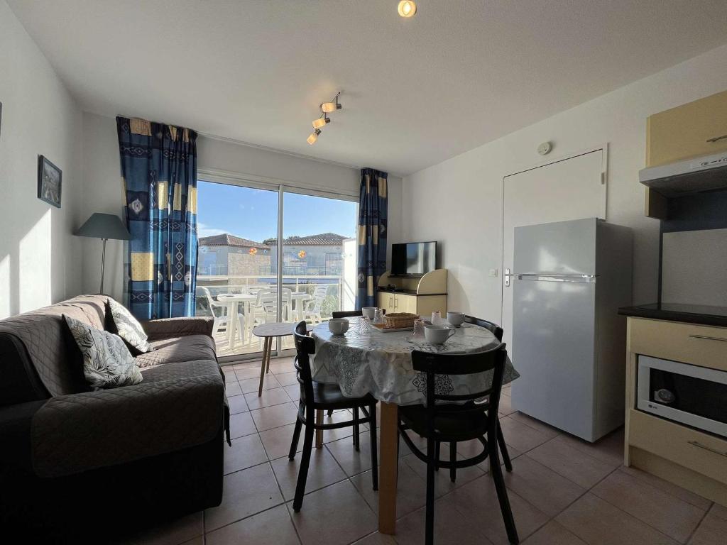 Appartement Gruissan, 2 pièces, 4 personnes - FR-1-229-548 photo 1